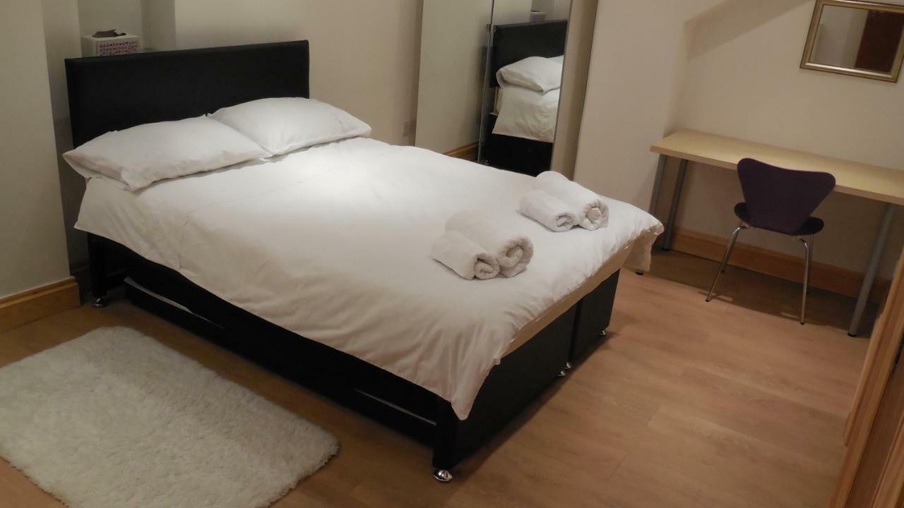 Hastings Pad Apartment Bagian luar foto